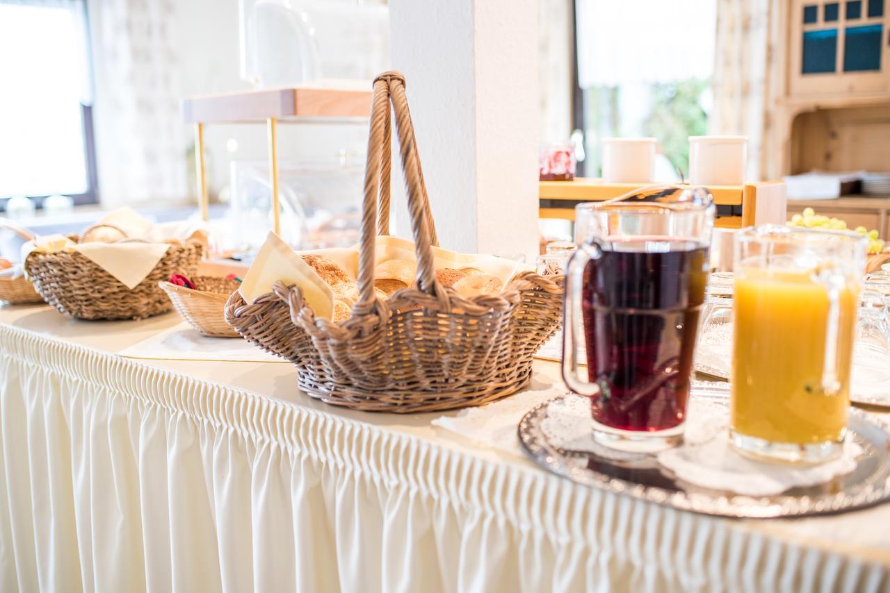 Hotel Schweizerhof Böbingen an der Rems Екстериор снимка