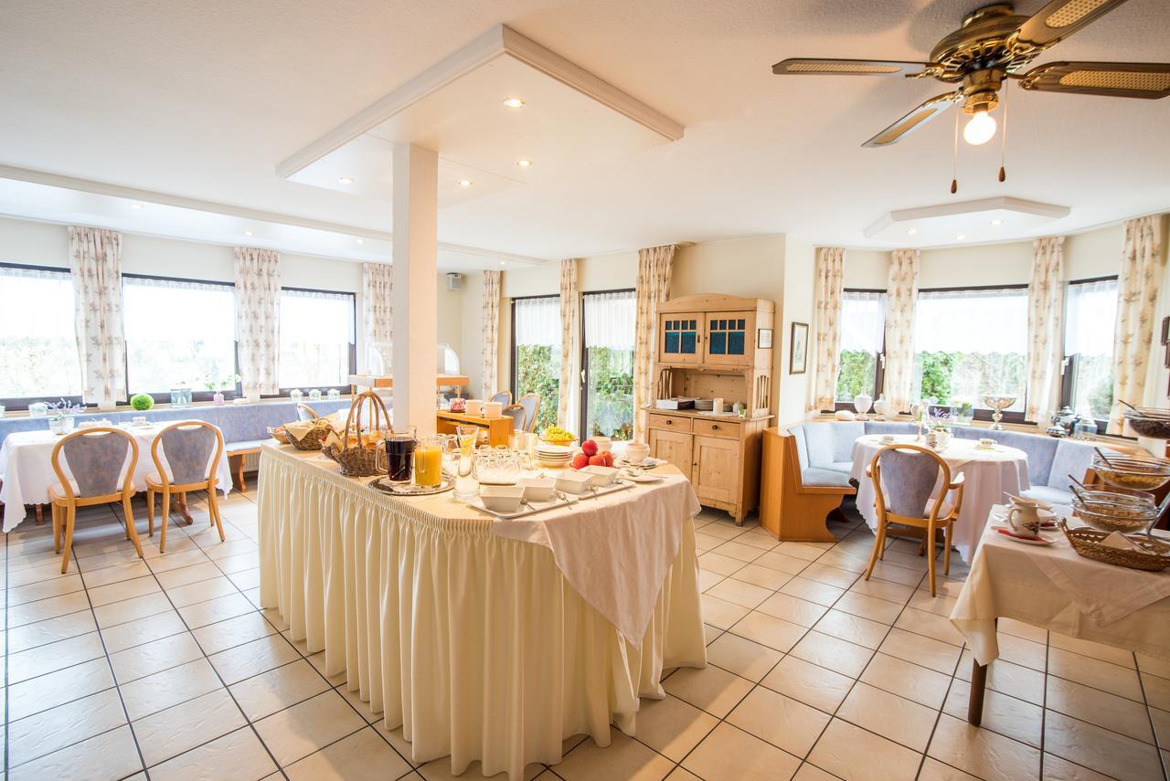 Hotel Schweizerhof Böbingen an der Rems Екстериор снимка